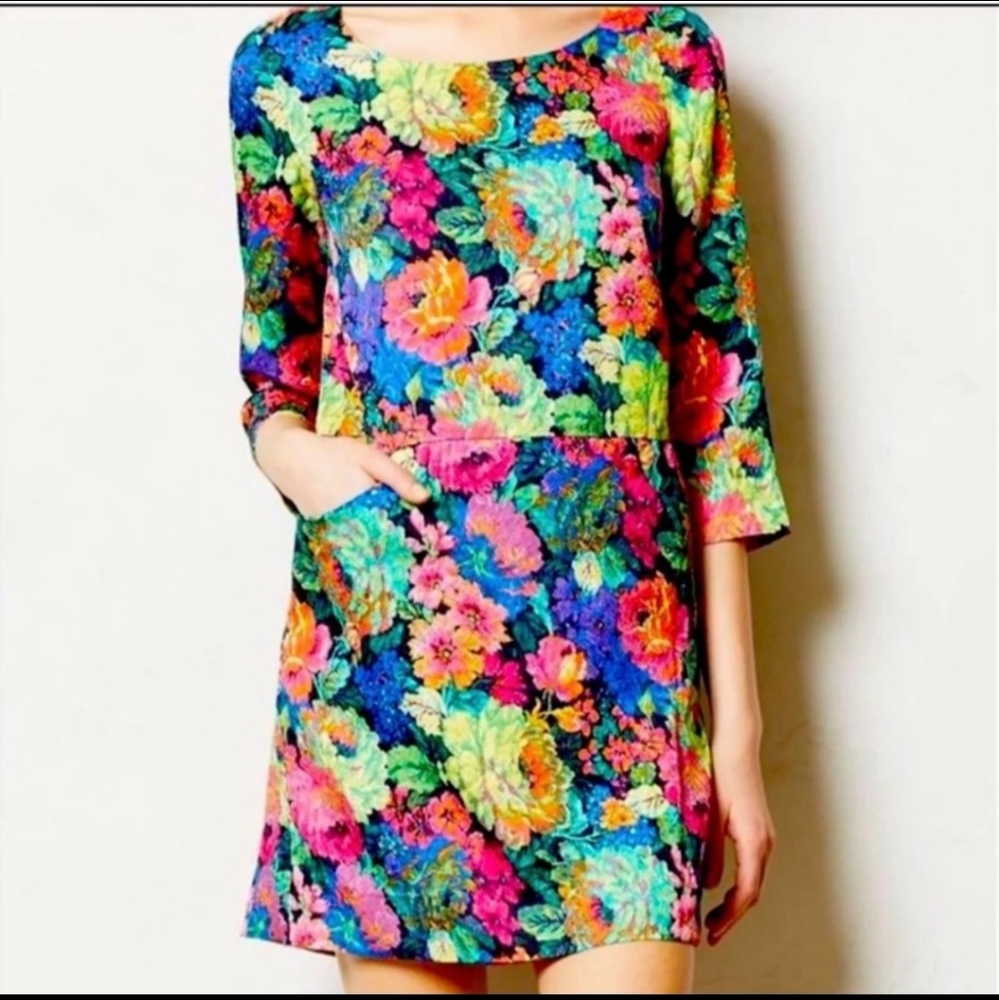 Anthropologie HD in Paris Floral Retro Mod Squad Retro pocket dress